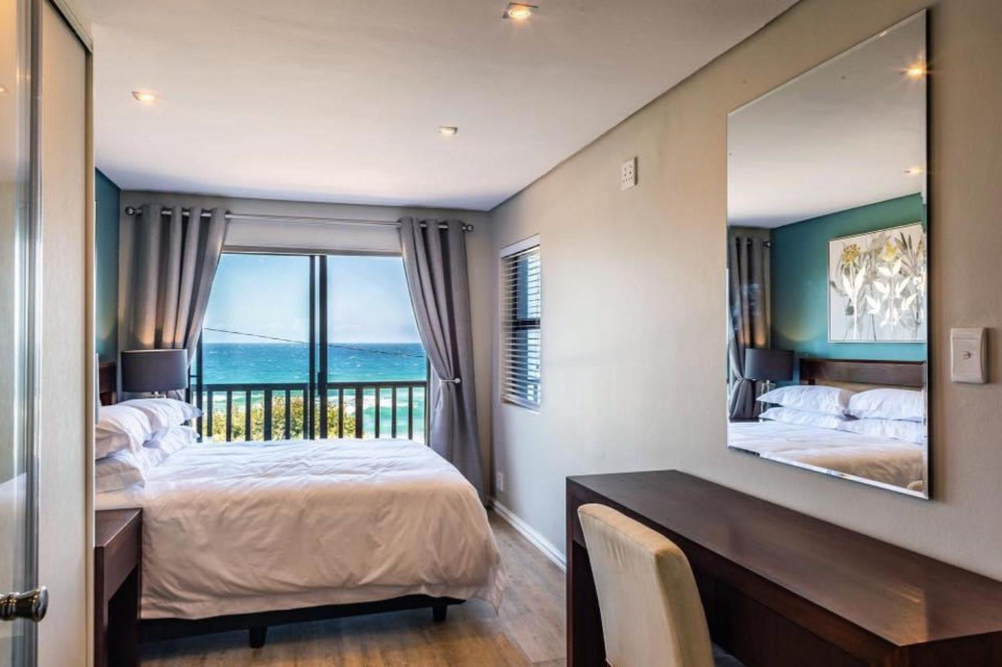 6 Dolphin Views La Mercy Beachfront Apartman Kültér fotó